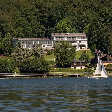 Hotel Plusnaturhotel Direkt Am Ederseeufer Waldhotel Wiesemann Und Ferienapartments