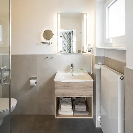 Plusnaturhotel Direkt Am Ederseeufer Waldhotel Wiesemann Und Ferienapartments Отель