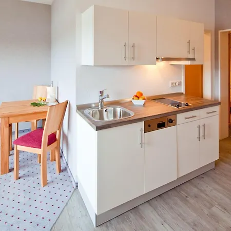 Plusnaturhotel Direkt Am Ederseeufer Waldhotel Wiesemann Und Ferienapartments