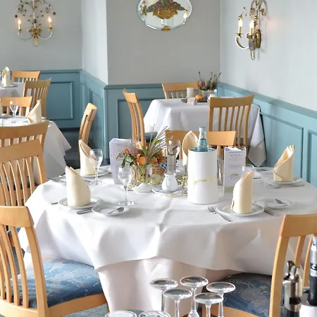 Отель Plusnaturhotel Direkt Am Ederseeufer Waldhotel Wiesemann Und Ferienapartments 3*