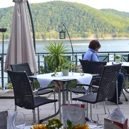 Отель Plusnaturhotel Direkt Am Ederseeufer Waldhotel Wiesemann Und Ferienapartments