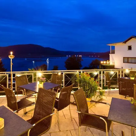 Plusnaturhotel Direkt Am Ederseeufer Waldhotel Wiesemann Und Ferienapartments Вальдек